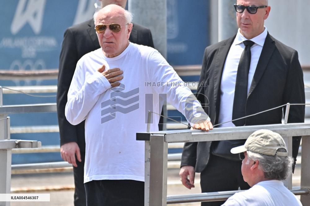 Barry Diller (Barry Charles Diller) President and Dean, IAC/InterActiveCorp Guest At Venice Airport