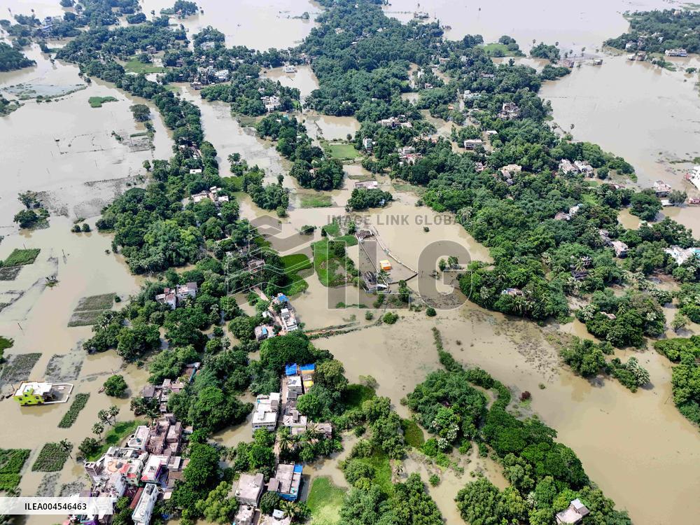 Two Lakh People Affected by Ghatal Floods - India