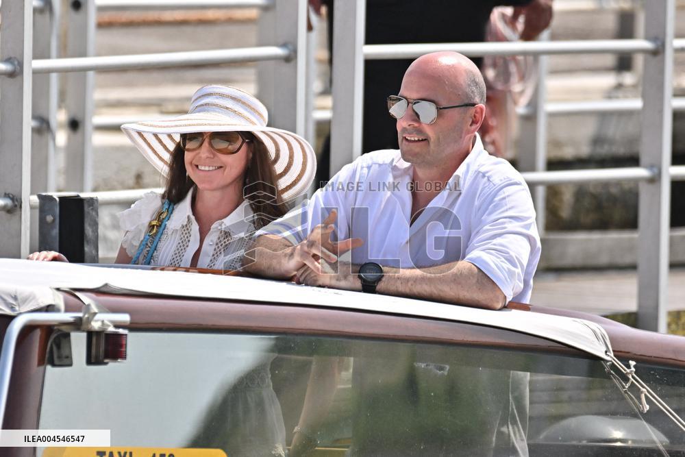 Roberto and Allison Mignone At Venice Airport - Italy
