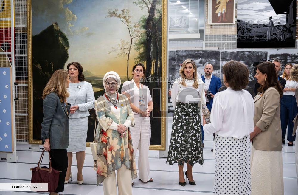 Queen Maxima Meets the Partners of World Leaders - Rotterdam