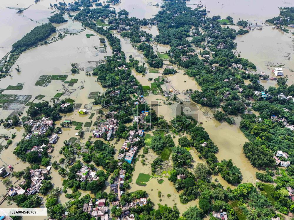 Two Lakh People Affected by Ghatal Floods - India
