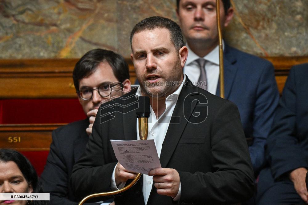 Questions to the government at the National Assembly in Paris FA
