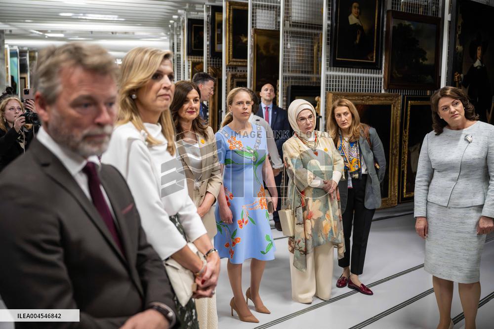 Queen Maxima Meets the Partners of World Leaders - Rotterdam