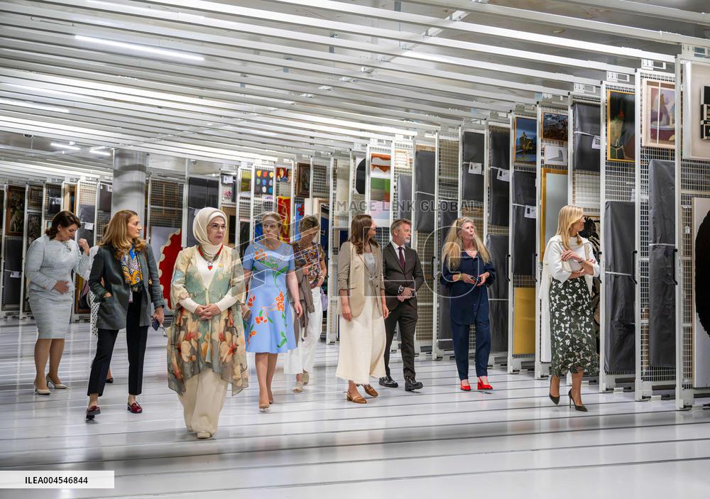 Queen Maxima Meets the Partners of World Leaders - Rotterdam