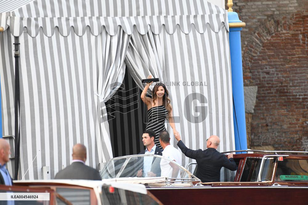 Jeff Bezos And Lauren Sanchez Leaving Hotel - Venice