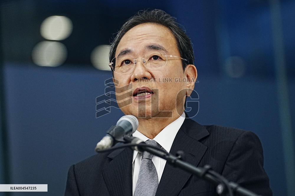 Fuji TV president's press conference