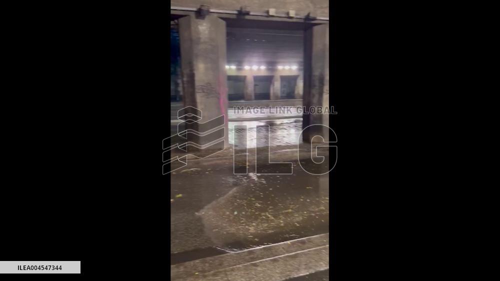 France: Violent Thunderstorm Batters Paris, Causing Flooding and Damage 2