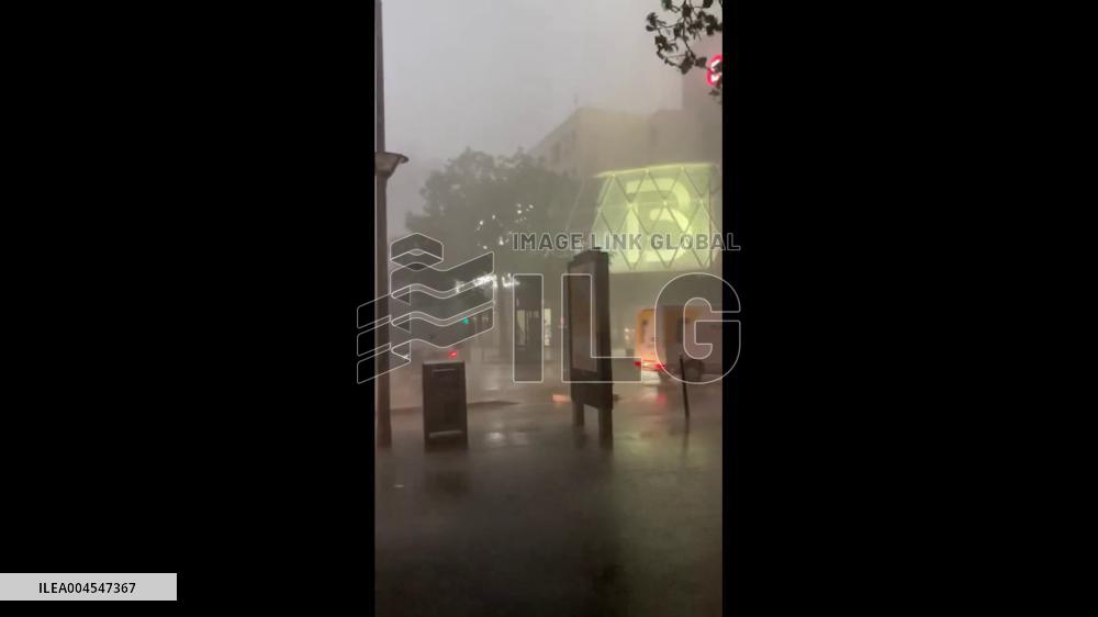 France: Violent Thunderstorm Batters Paris, Causing Flooding and Damage 3