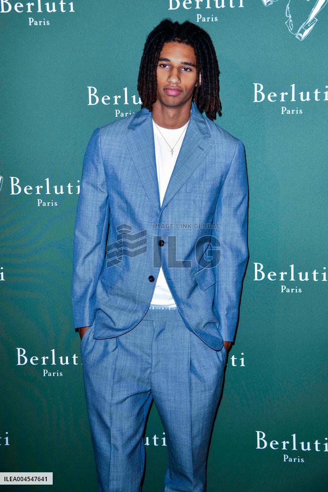 PFW - Berluti Photocall