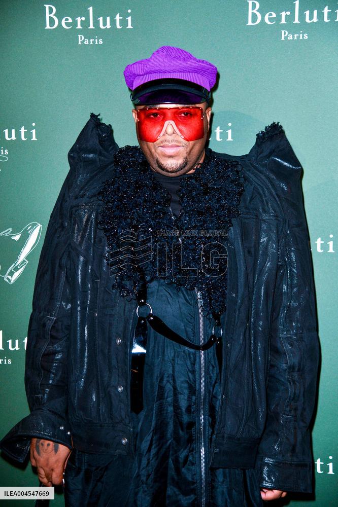 PFW - Berluti Photocall