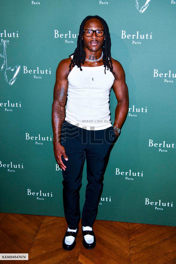 PFW - Berluti Photocall