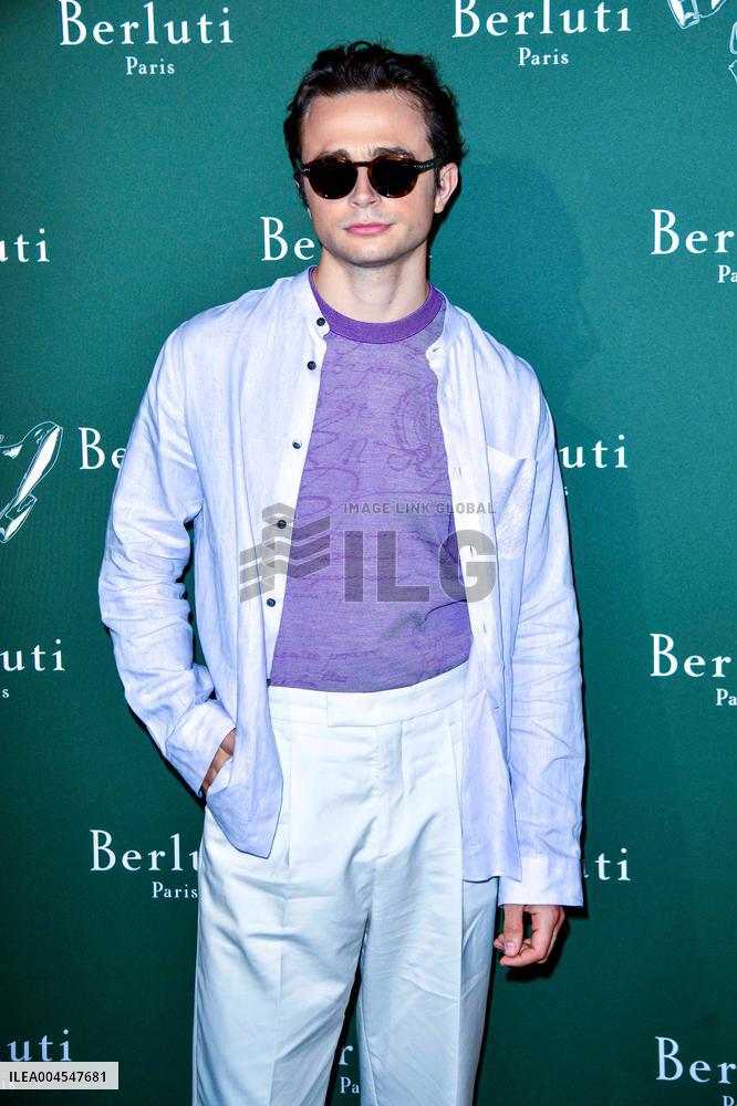 PFW - Berluti Photocall