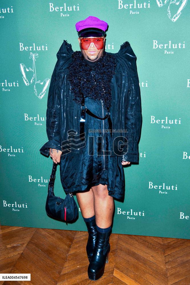 PFW - Berluti Photocall