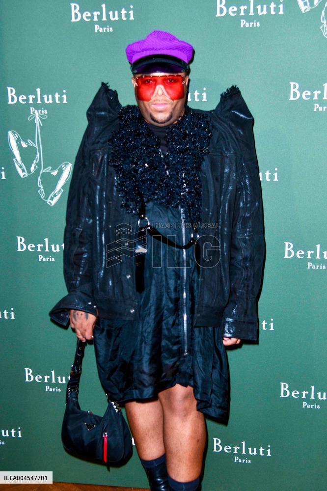 PFW - Berluti Photocall