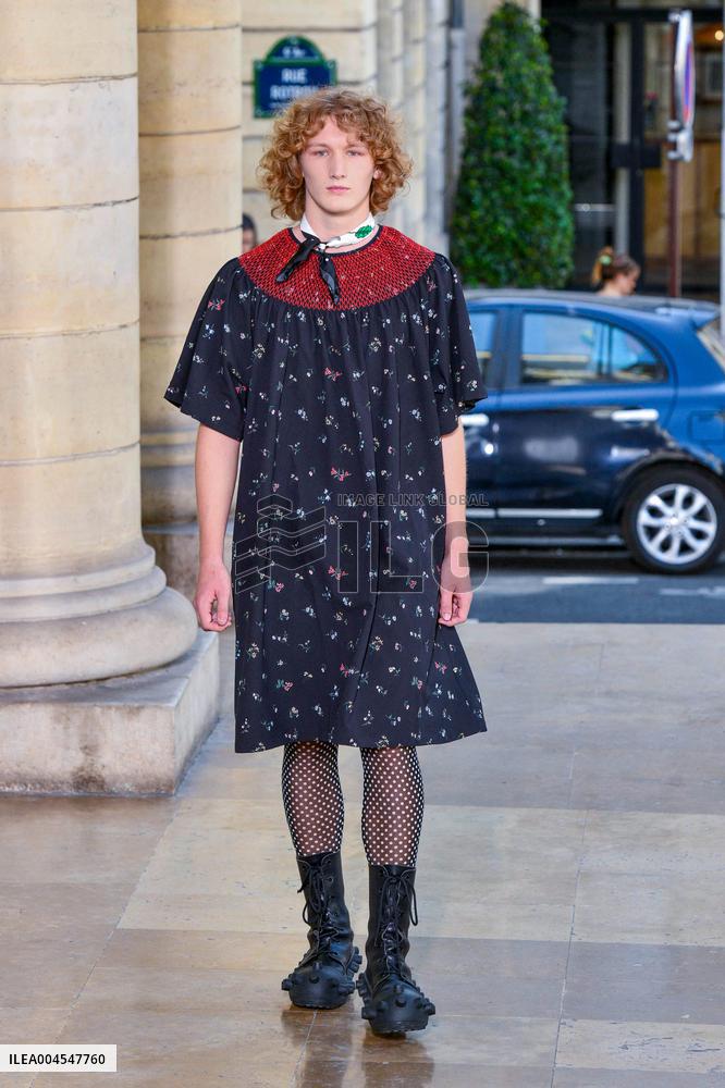 PFW - Walter Van Beirendonck Runway