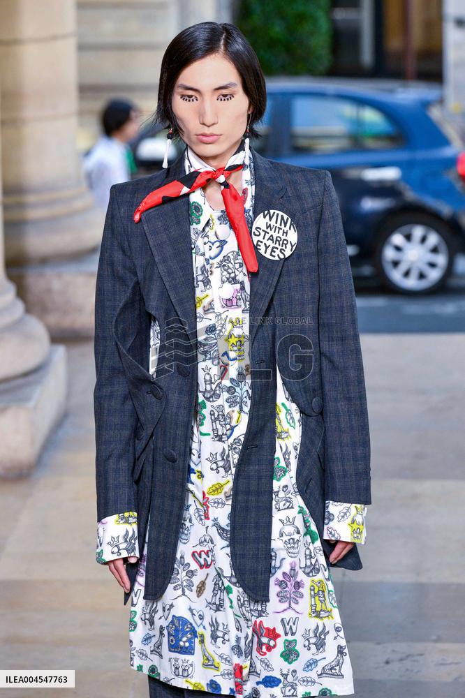 PFW - Walter Van Beirendonck Runway