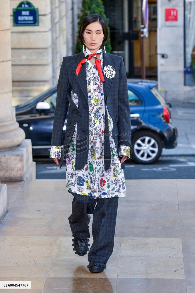 PFW - Walter Van Beirendonck Runway