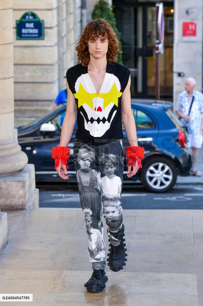 PFW - Walter Van Beirendonck Runway
