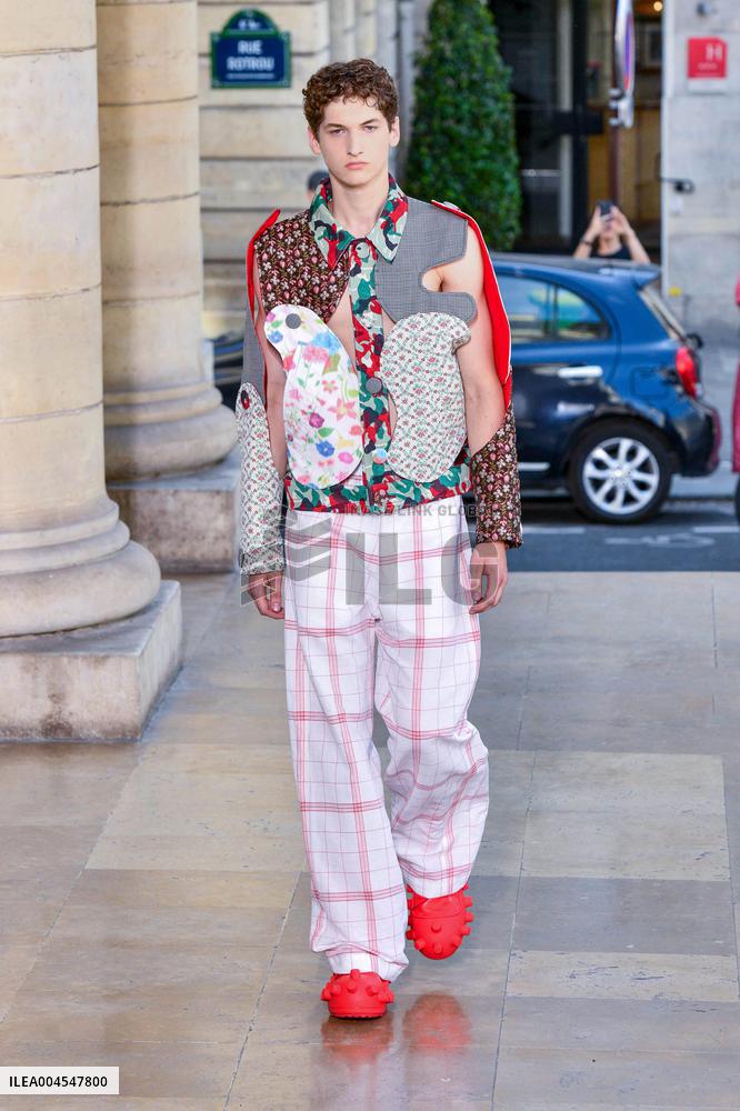 PFW - Walter Van Beirendonck Runway