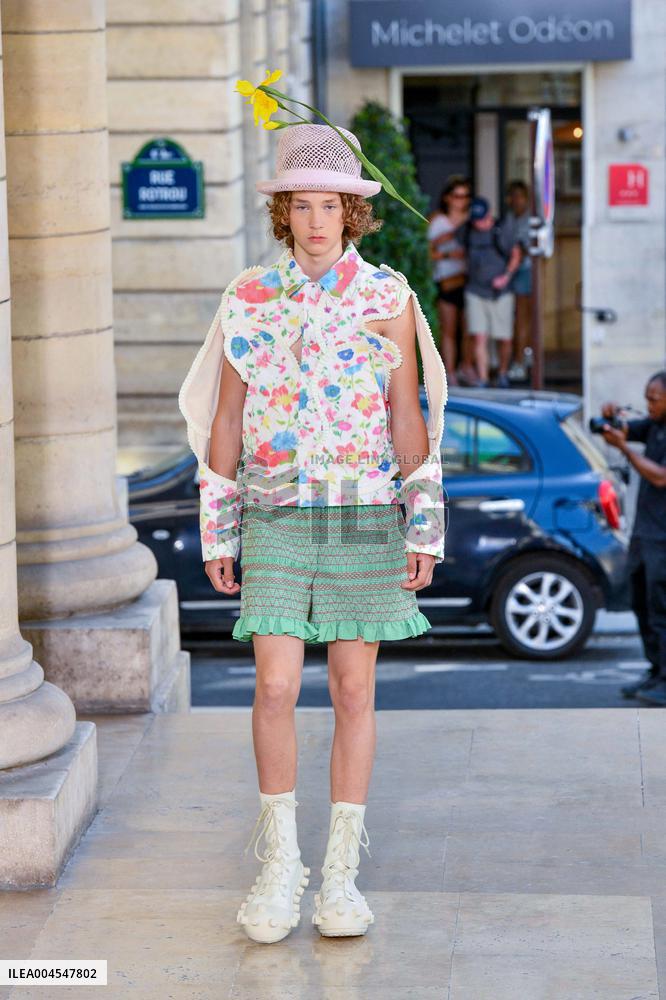 PFW - Walter Van Beirendonck Runway
