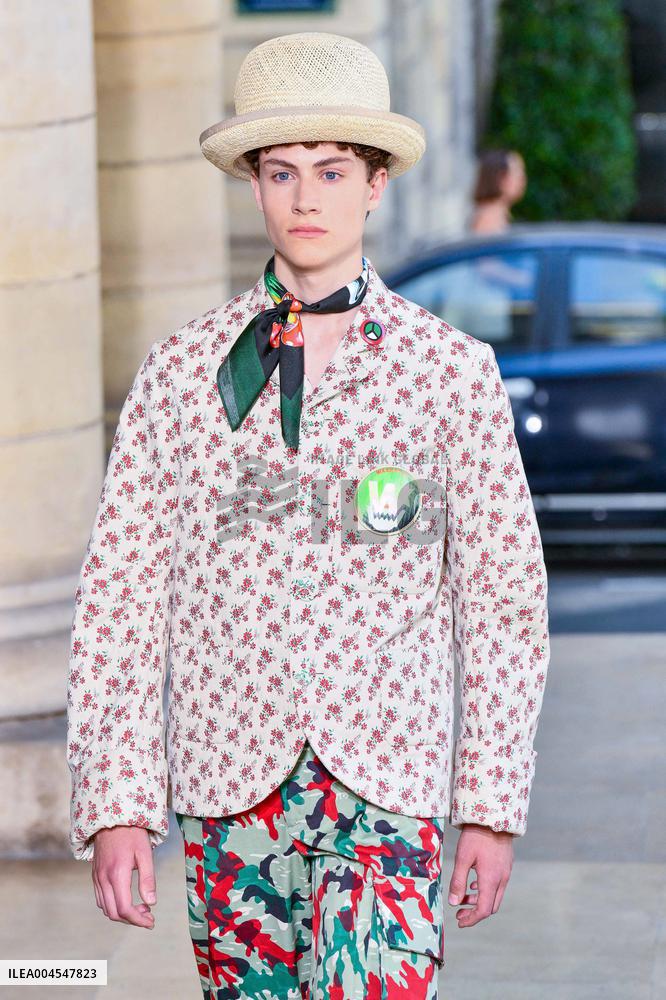 PFW - Walter Van Beirendonck Runway