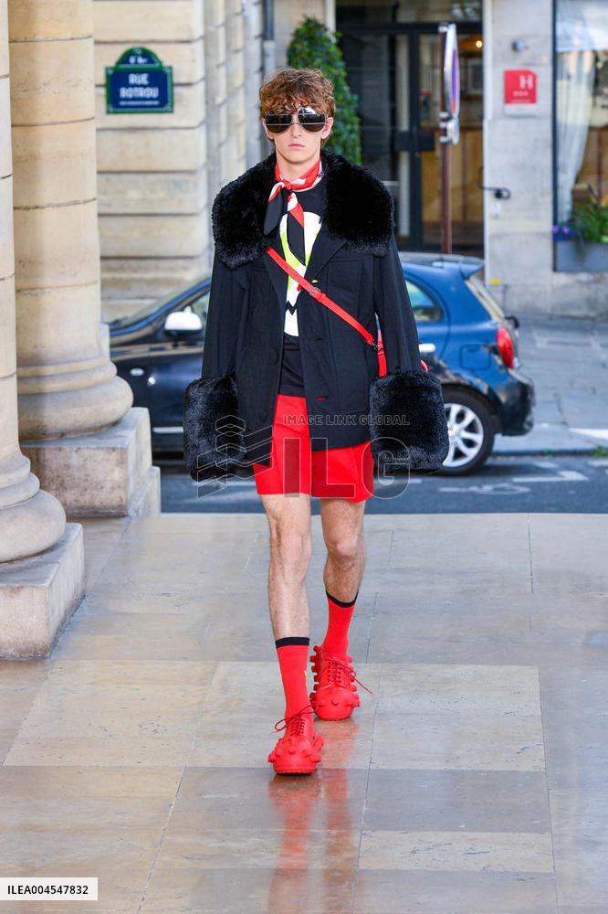 PFW - Walter Van Beirendonck Runway