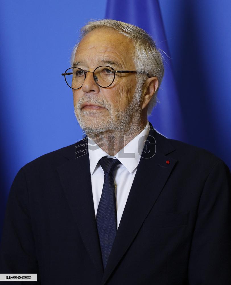 Public Finance Alert Committee - Paris