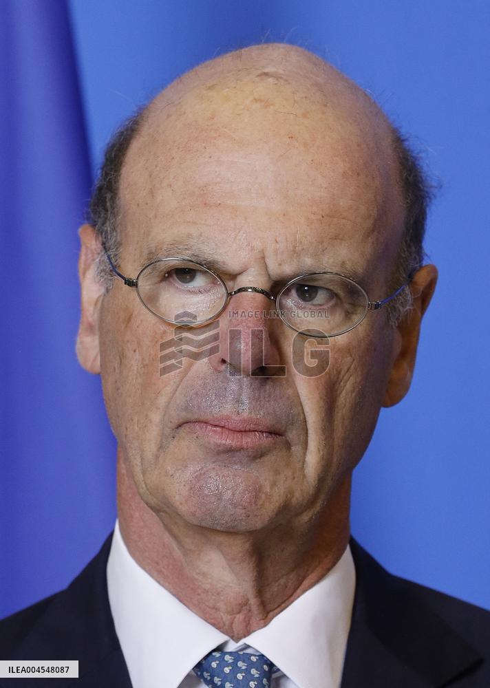 Public Finance Alert Committee - Paris