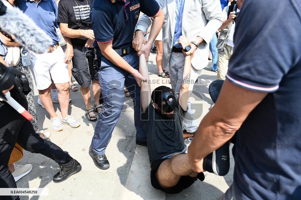 Extinction Rebellion Action Against Jeff Bezos’ Wedding - Venice