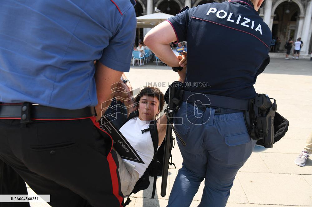 Extinction Rebellion Action Against Jeff Bezos’ Wedding - Venice