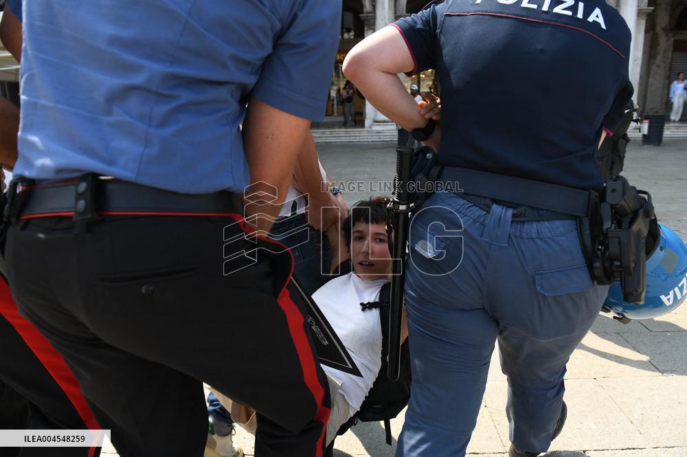 Extinction Rebellion Action Against Jeff Bezos’ Wedding - Venice