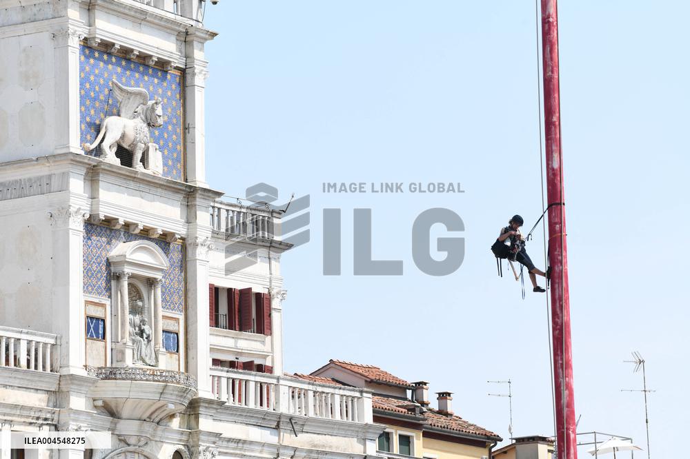 Extinction Rebellion Action Against Jeff Bezos’ Wedding - Venice