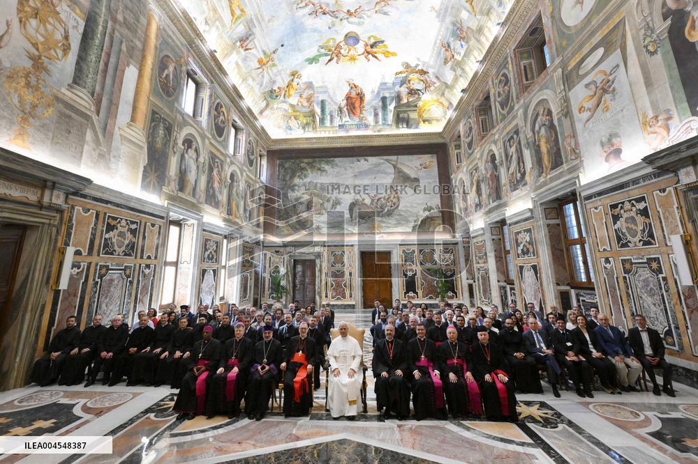 Pope Leo XIV Meets Aid Agencies for the Oriental Churches - Vatican