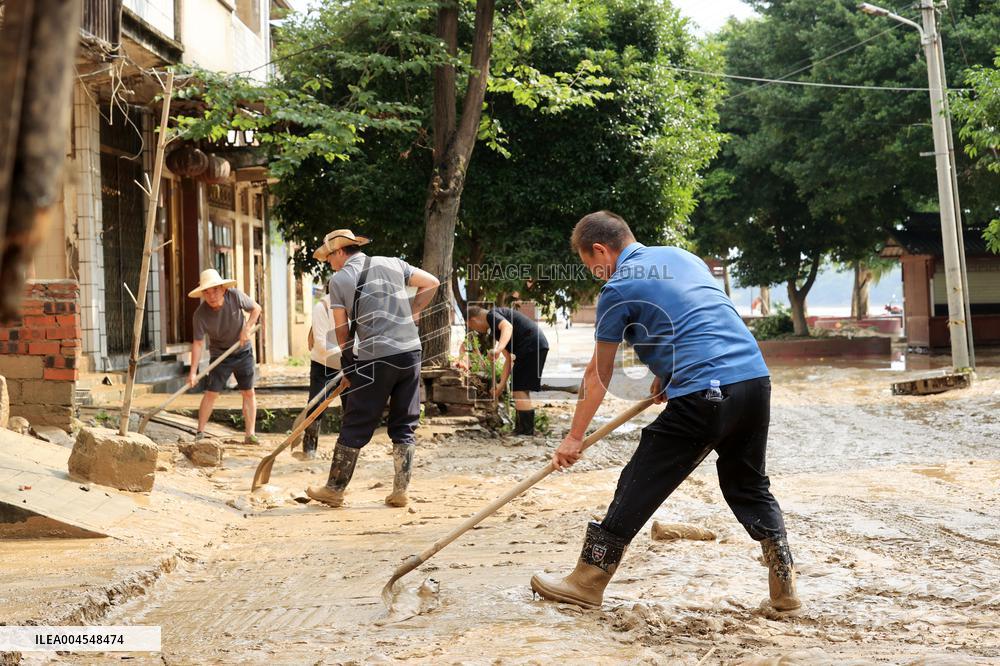 Reconstruction After The Flood