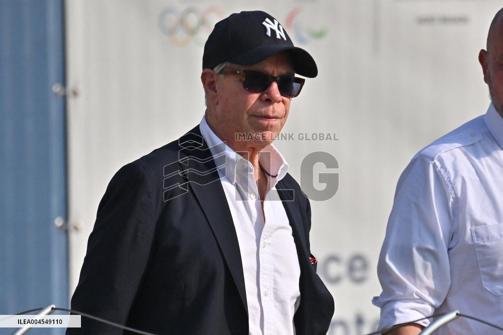 Tommy Hilfiger At Venice Airport - Italy