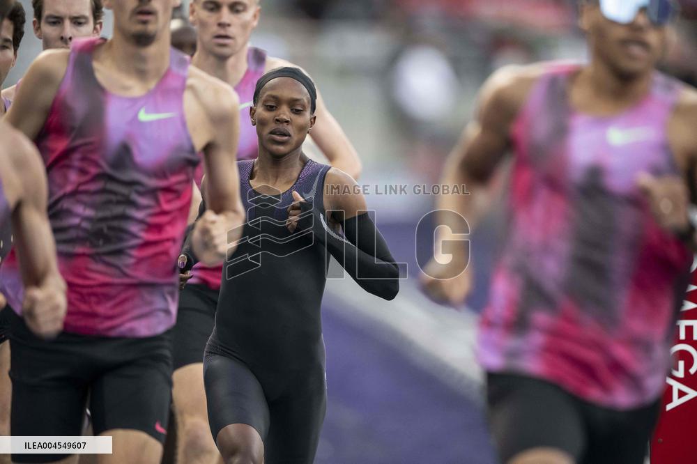 Kenya's Faith Kipyegon during the "Breaking4" event - Paris