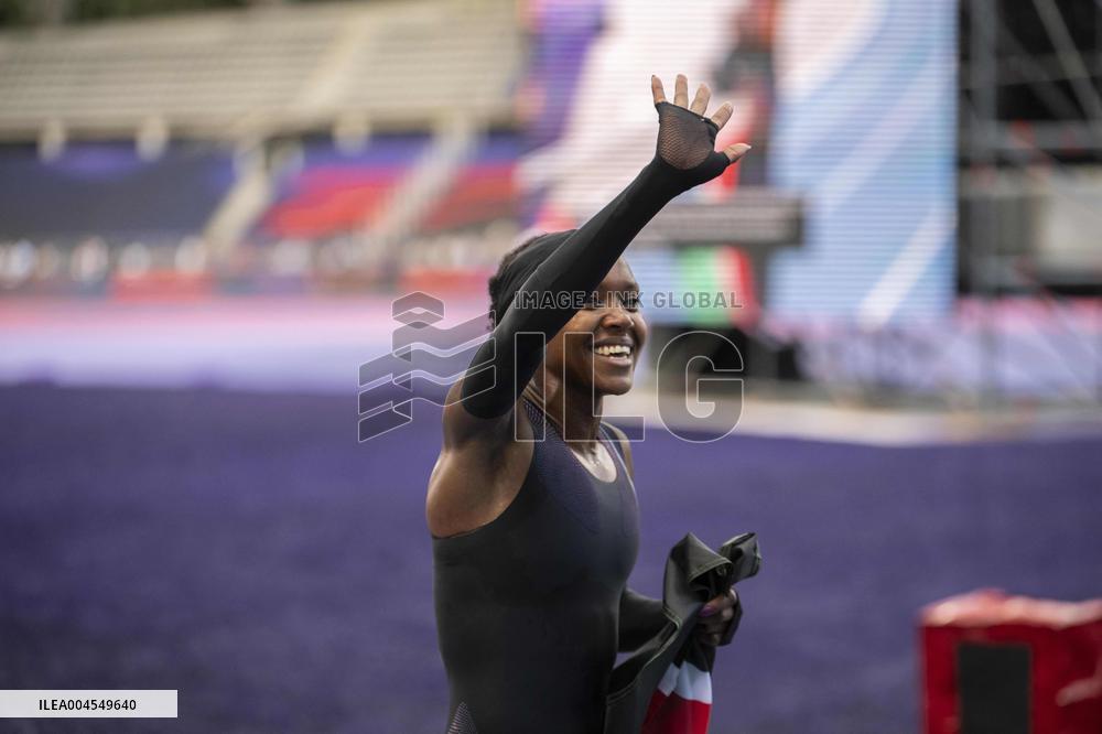 Kenya's Faith Kipyegon during the "Breaking4" event - Paris