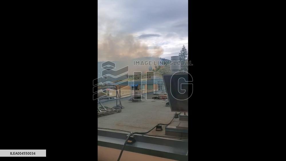 Canada: Grass Fire Breaks Out at Peterson Creek Park in Kamloops 2