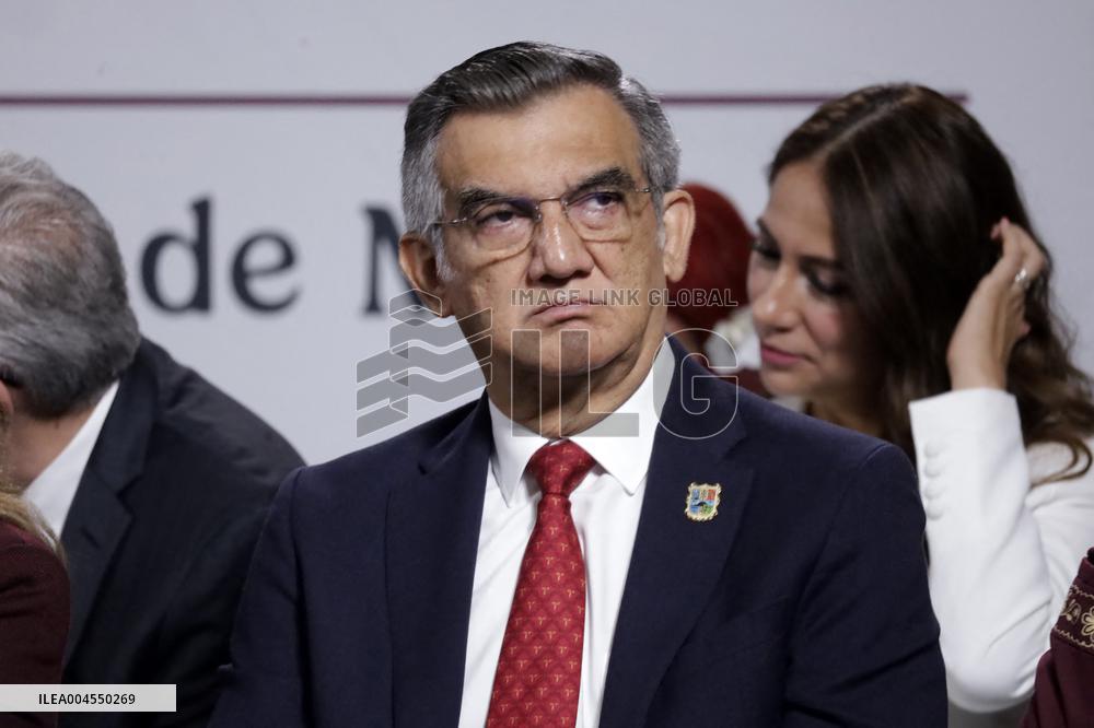 Mexican President Claudia Sheinbaum Meets Whit Gobernors - Mexico