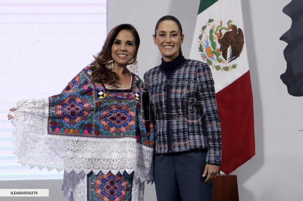 Mexican President Claudia Sheinbaum Meets Whit Gobernors - Mexico