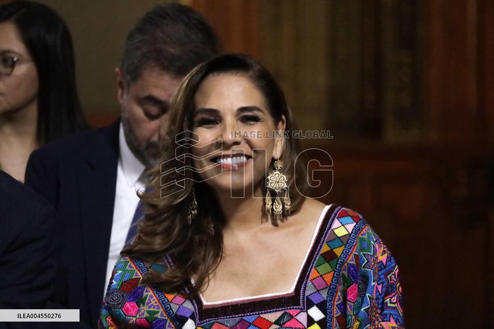 Mexican President Claudia Sheinbaum Meets Whit Gobernors - Mexico