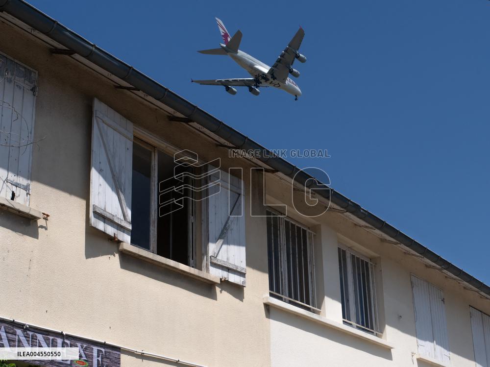 Airport Traffic at Charles de Gaulle in Goussainville - France