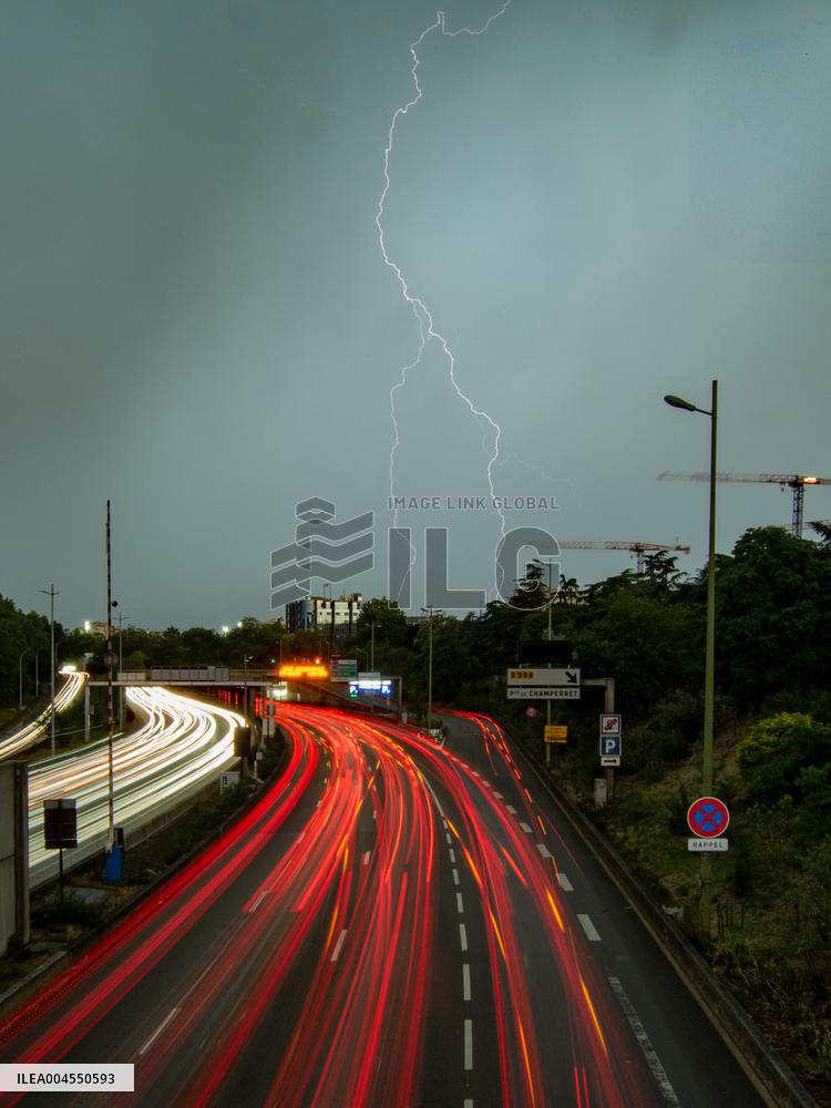 Illustration - Storm Over Paris Ring Road