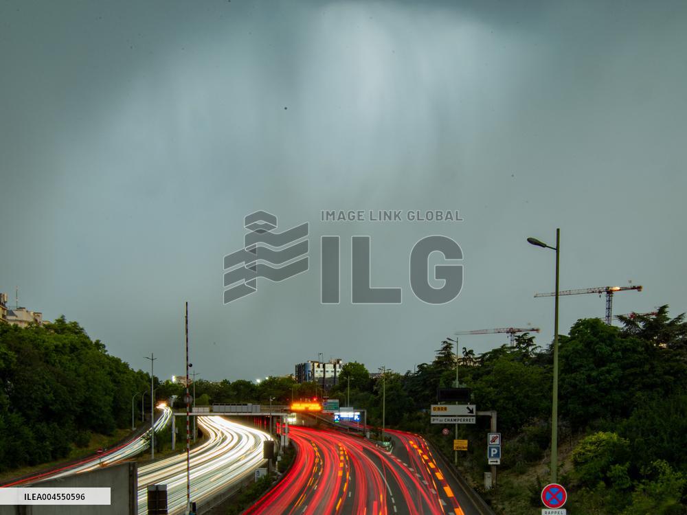 Illustration - Storm Over Paris Ring Road