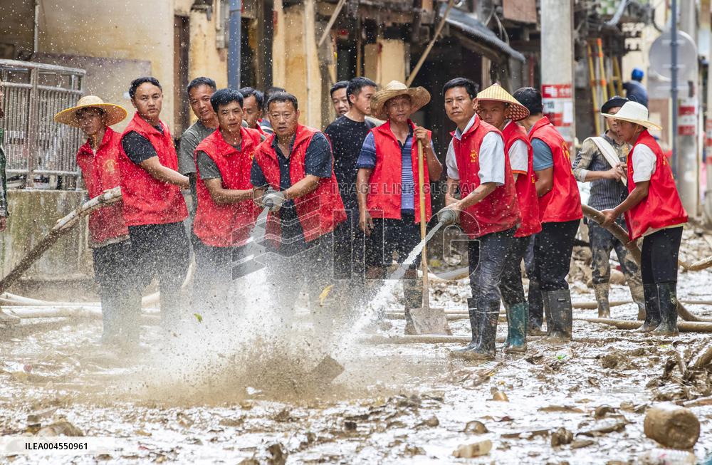 Post-disaster Reconstruction in Congjiang