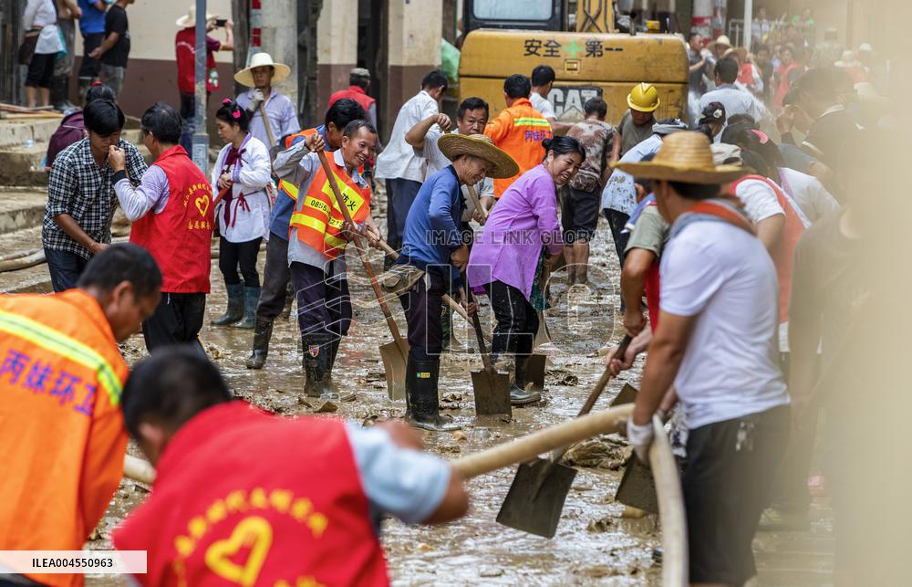 Post-disaster Reconstruction in Congjiang
