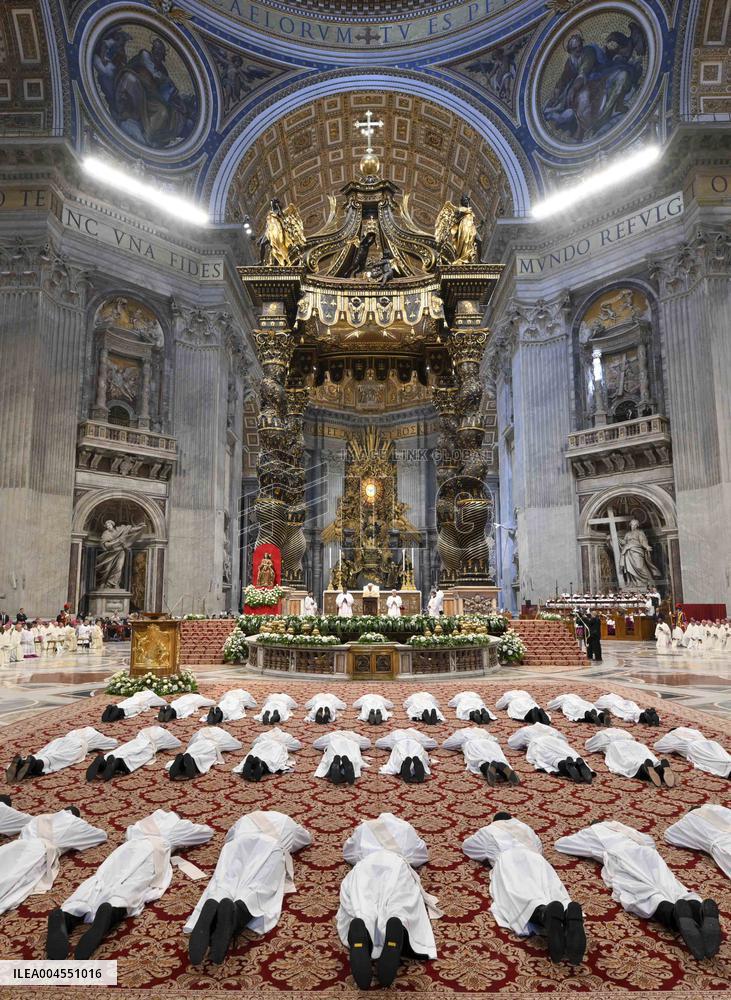 Pope Leo XIV Ordains 32 New Priests - Vatican