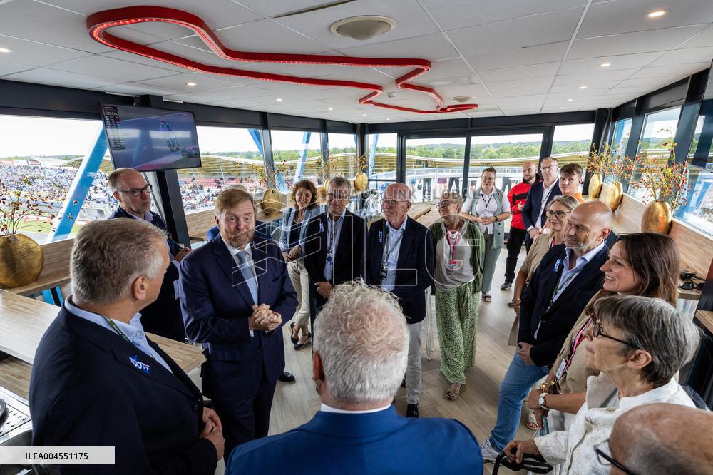 King Visits Training Day of 100-Year-Old TT - Netherlands