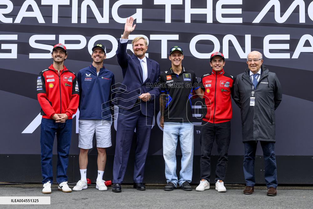 King Visits Training Day of 100-Year-Old TT - Netherlands