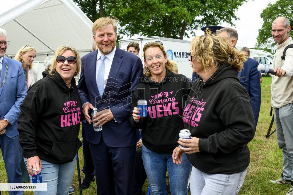 King Visits Training Day of 100-Year-Old TT - Netherlands